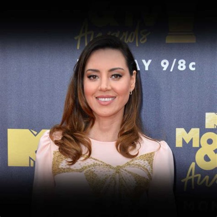 Aubrey Plaza - Bio, Age, Wiki, Facts and Family