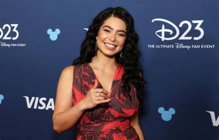 Auli'i Cravalho (voiceactress) Wiki,Age,Birthday,Biography,Height,Net Worth ..