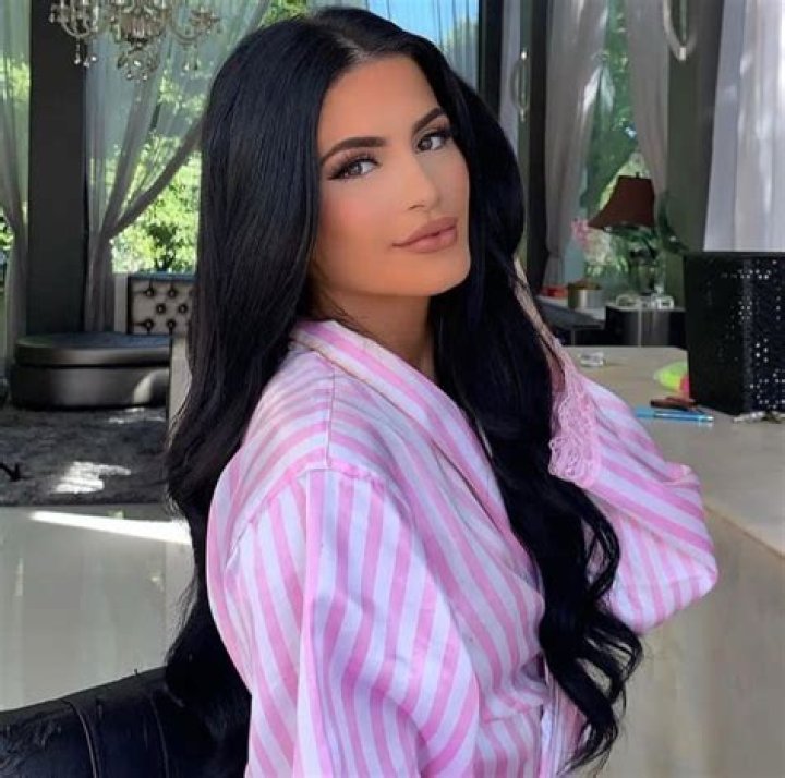 Ava Tortorici (tiktokstar) Wiki,Age,Birthday,Biography,Height,Net Worth ..