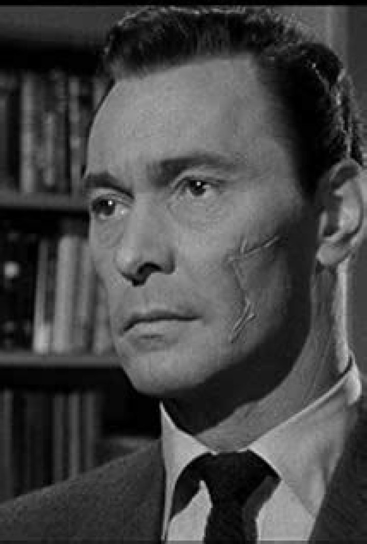 Barry Sullivan - Bio, Age, Wiki, Facts and Family