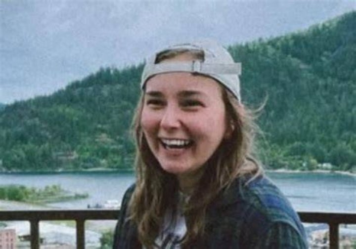 Beccy Stables - Bio, Age, Wiki, Facts and Family