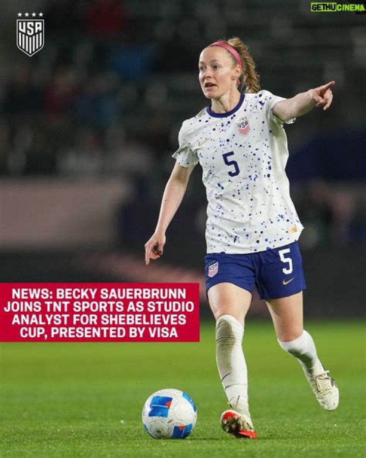 Becky Sauerbrunn - Bio, Age, Wiki, Facts and Family