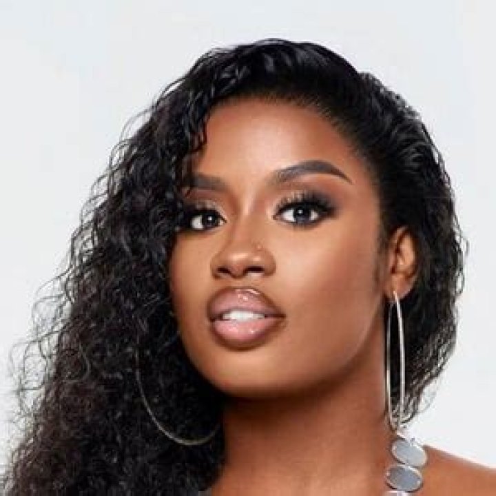 Bedjine: World Music Singer Detailed Bio, Age, Birthday, & Height Insights and more