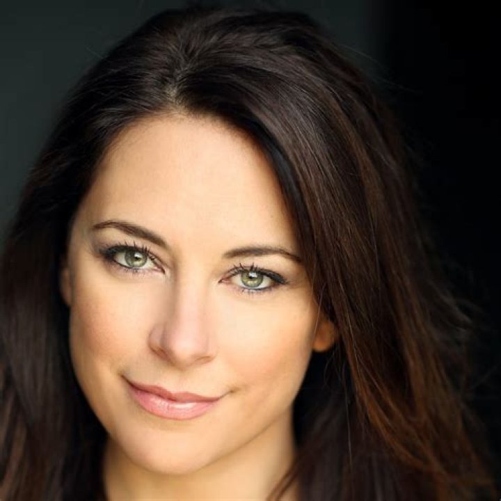 Belinda Stewart-Wilson (tvactress) Wiki,Age,Birthday,Biography,Height,Net Worth ..