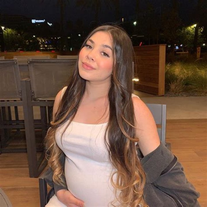 Bella Retamosa (youtubestar) Wiki,Age,Birthday,Biography,Height,Net Worth ..