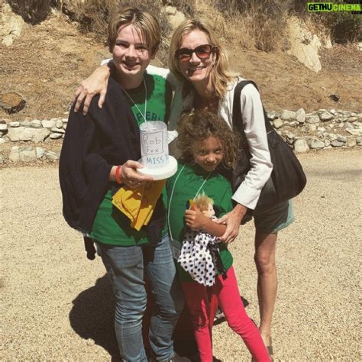 Beth Littleford - Bio, Age, Wiki, Facts and Family