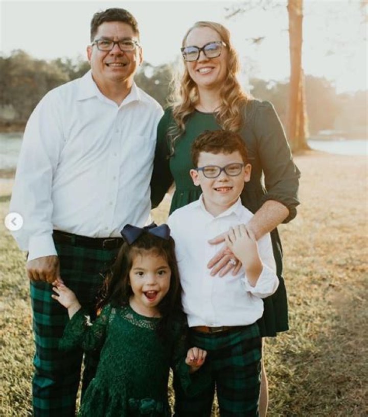 Betsy Grunch: TikTok Star Detailed Bio, Age, Birthday, & Height Insights and more