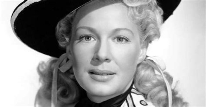 Betty Hutton - Bio, Age, Wiki, Facts and Family