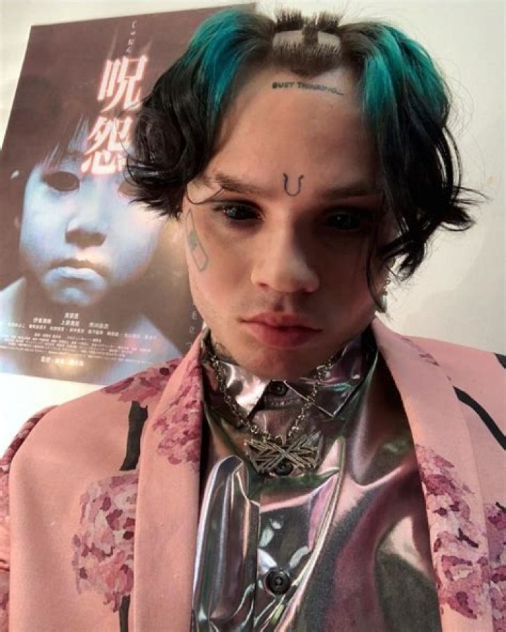 Bexey Swan - Bio, Age, Wiki, Facts and Family