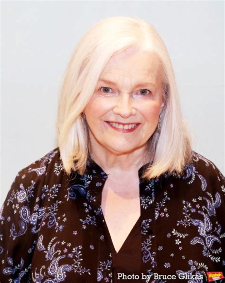 Blair Brown - Bio, Age, Wiki, Facts and Family