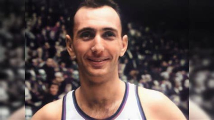 Bob Cousy - Bio, Age, net worth, height, Wiki, Facts and Family
