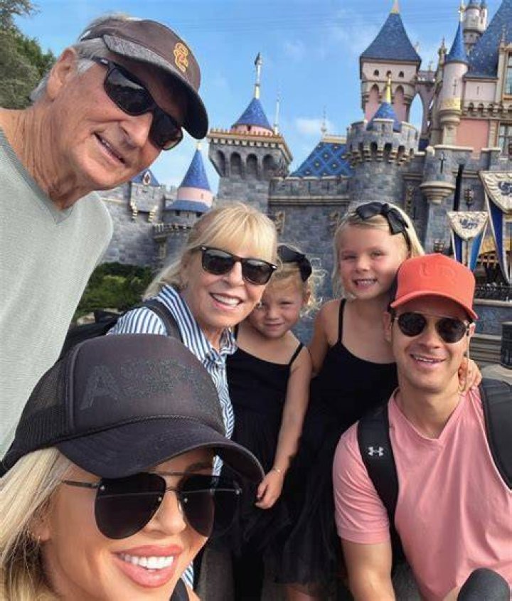 Bob Lutz - Bio, Age, Wiki, Facts and Family