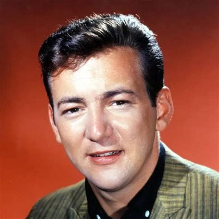Bobby Darin - Bio, Age, net worth, height, Wiki, Facts and Family