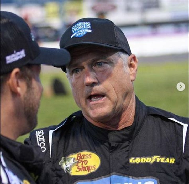 Bobby LaBonte - Bio, Age, net worth, Wiki, Facts and Family