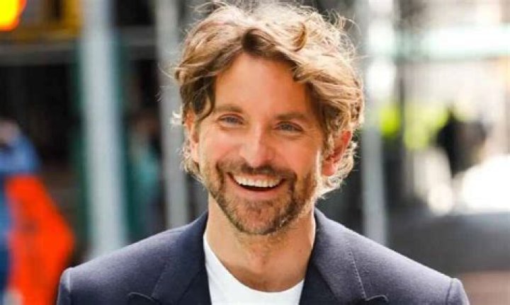 Bradley Cooper - Bio, Age, net worth, height, Wiki, Facts and Family