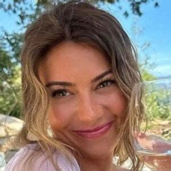 Brandi Burrows: TikTok Star Detailed Bio, Age, Birthday, & Height Insights and more