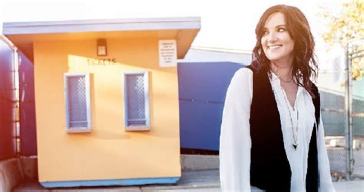 Brandy Clark - Bio, Age, Wiki, Facts and Family