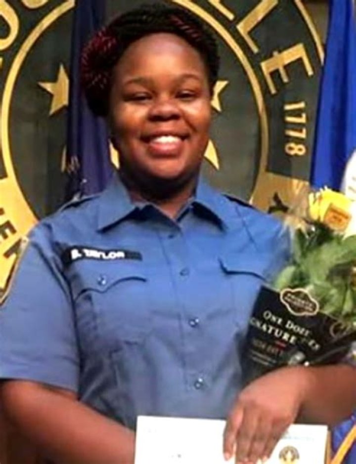 Breonna Taylor - Bio, Age, Wiki, Facts and Family