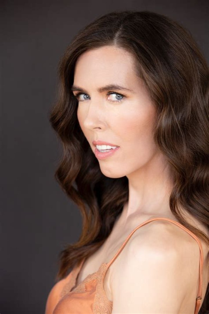 Brittani Louise Taylor - Bio, Age, Wiki, Facts and Family