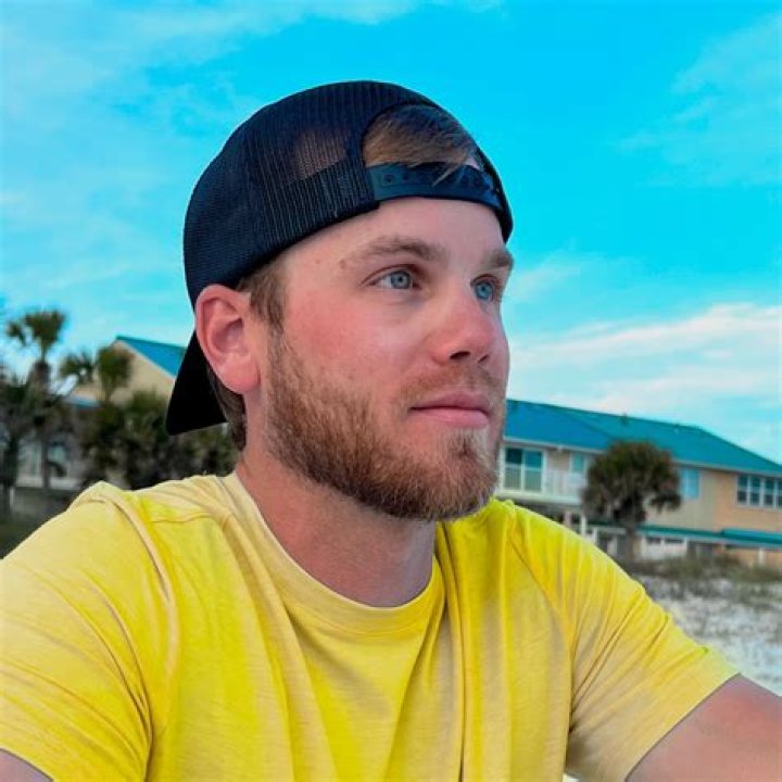 Brooks Holt - Bio, Age, Wiki, Facts and Family
