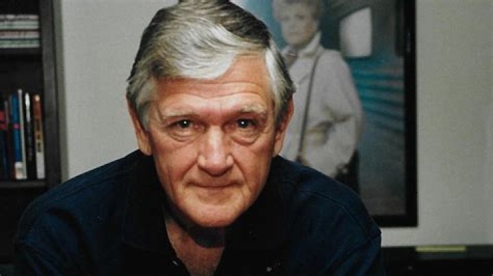 Bruce Lansbury - Bio, Age, siblings, Wiki, Facts and Family