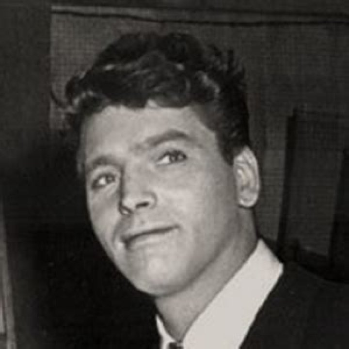 Burt Lancaster - Bio, Age, net worth, height, Wiki, Facts and Family