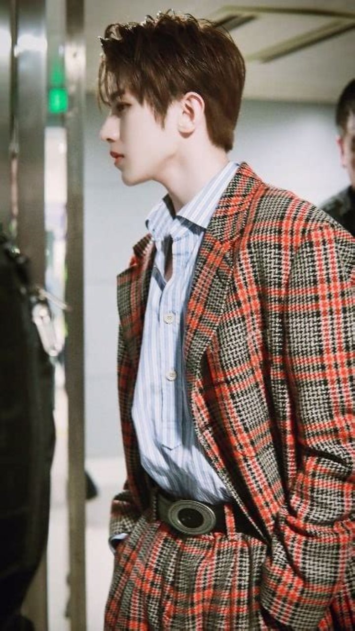 Cai Xukun - Bio, Age, height, Wiki, Facts and Family