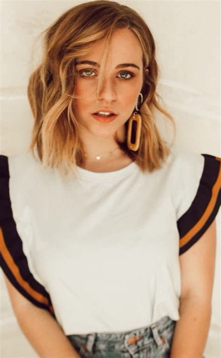 Cailee Rae - Bio, Age, Wiki, Facts and Family