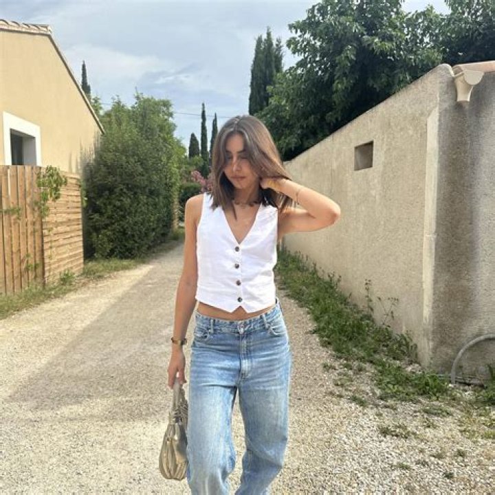 Carla Georges - Bio, Age, Wiki, Facts and Family