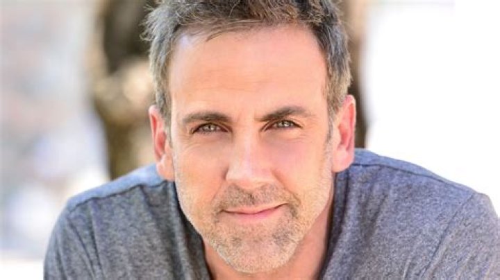 Carlos Ponce - Bio, Age, net worth, height, Wiki, Facts and Family