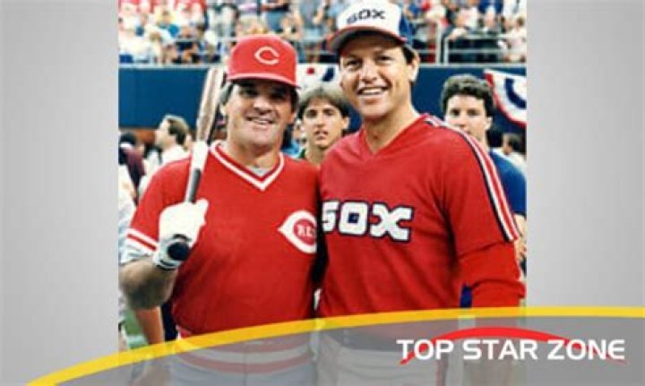 Carlton Fisk - Bio, Age, net worth, Wiki, Facts and Family