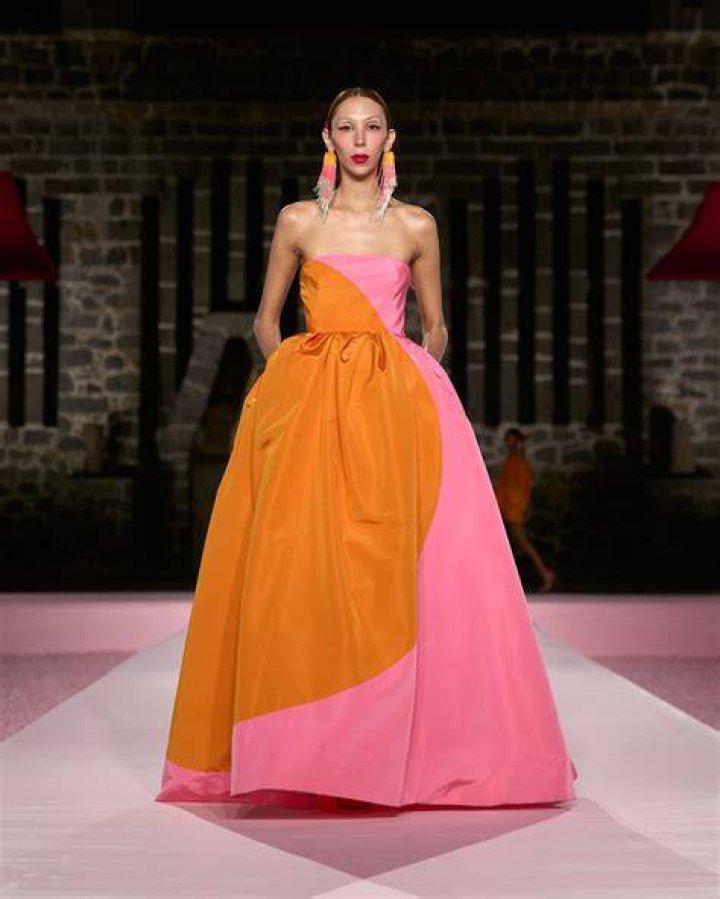 Carolina Herrera - Bio, Age, Wiki, Facts and Family