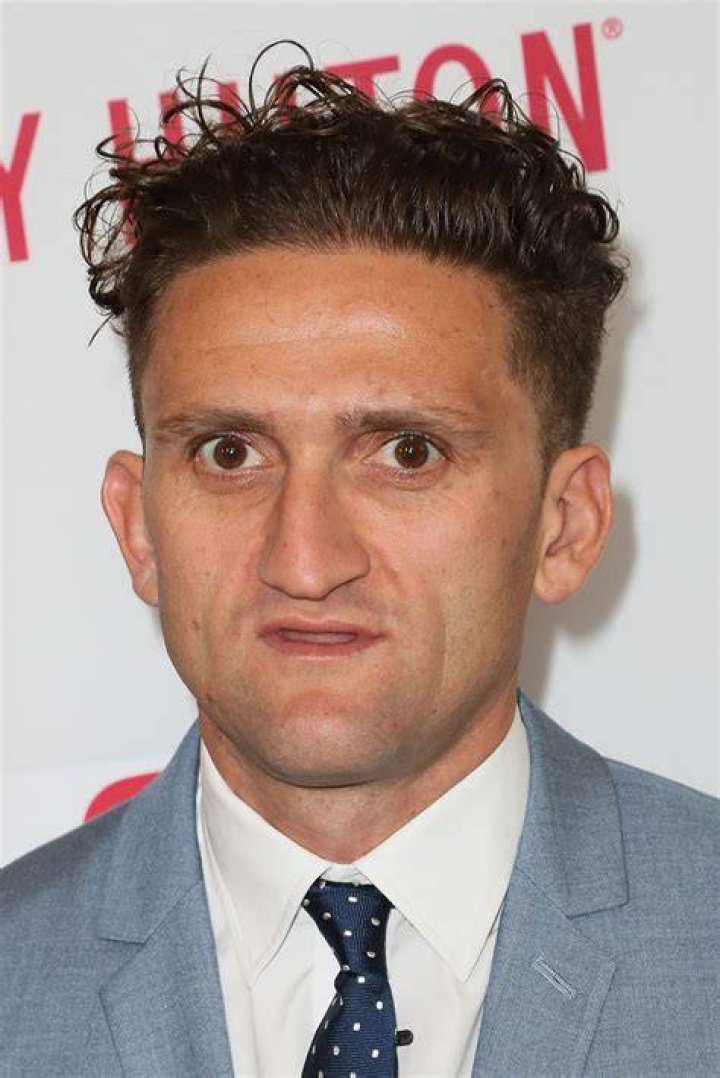 Casey Neistat - Bio, Age, net worth, weight, height, Wiki, Facts and Family