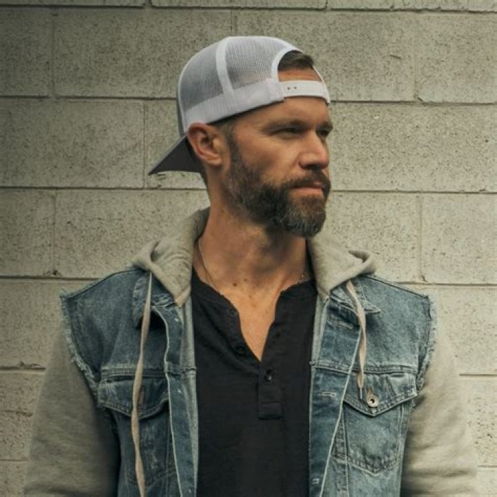 Chad Brownlee - Bio, Age, Wiki, Facts and Family