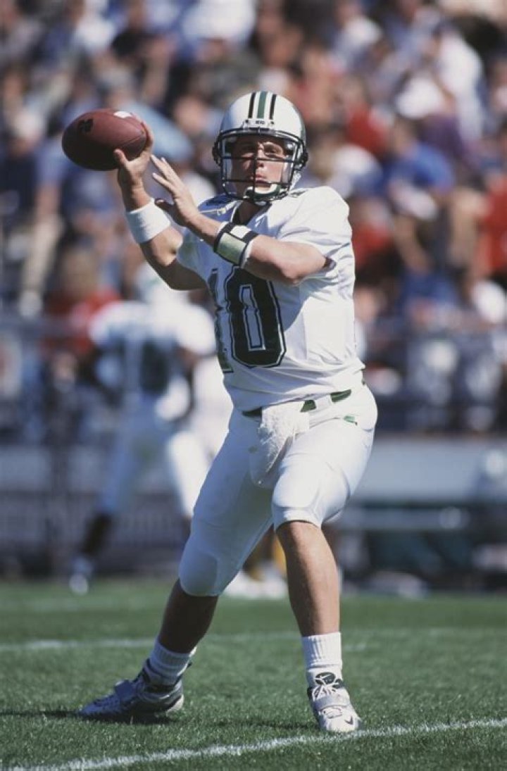 Chad Pennington - Bio, Age, net worth, siblings, height, Wiki, Facts and Family