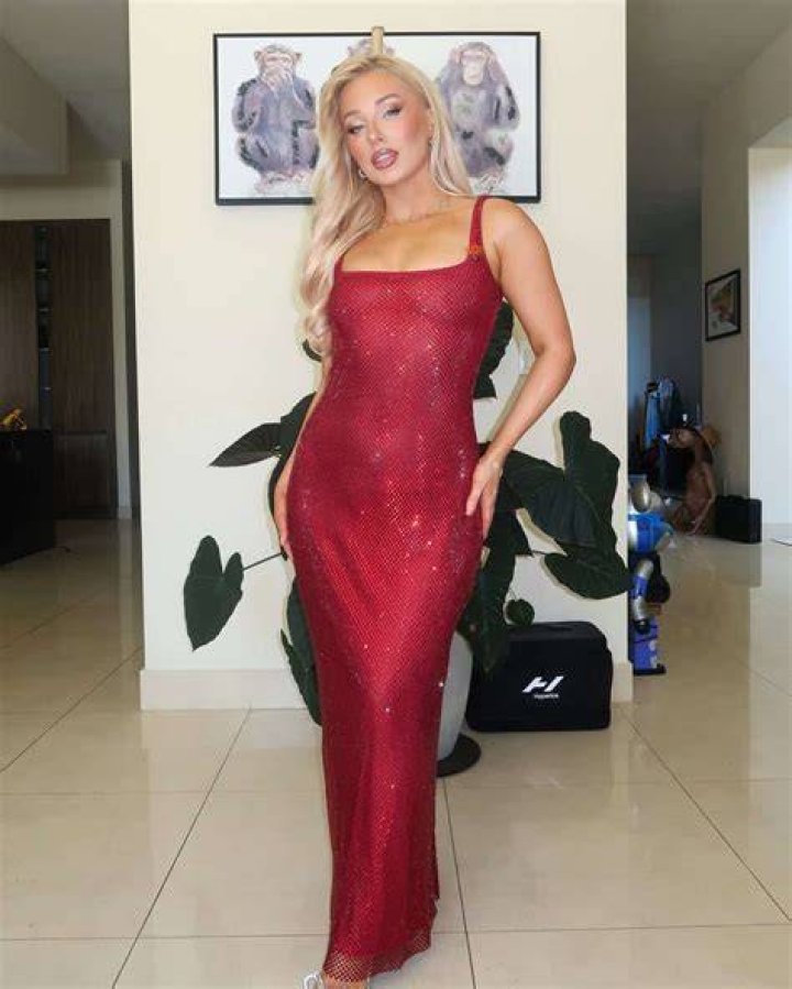 Charlotte Parkes - Bio, Age, Wiki, Facts and Family