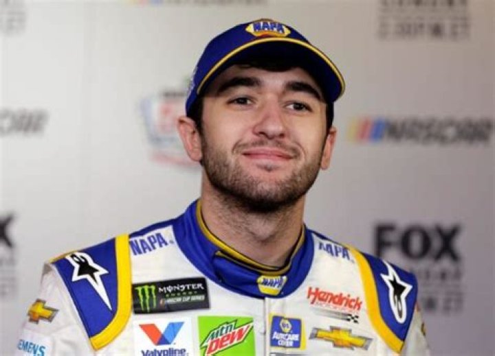 Chase Elliott - Bio, Age, net worth, Wiki, Facts and Family