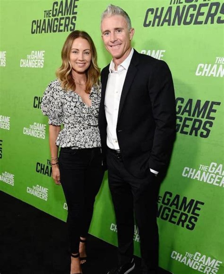 Chase Utley - Bio, Age, net worth, height, Wiki, Facts and Family