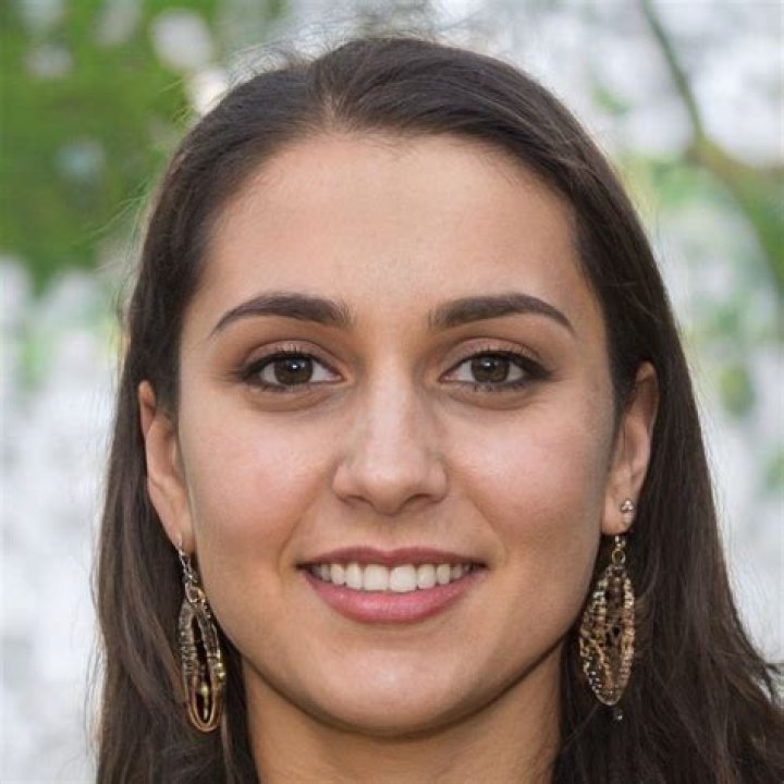 Chelsea Crockett - Bio, Age, Wiki, Facts and Family