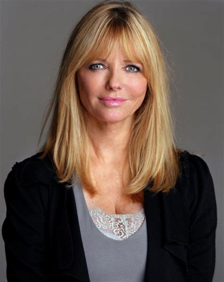 Cheryl Tiegs - Bio, Age, Wiki, Facts and Family