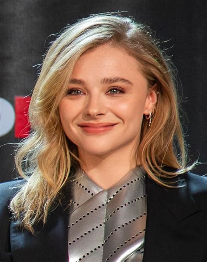 Chloe Agnew - Bio, Age, Wiki, Facts and Family