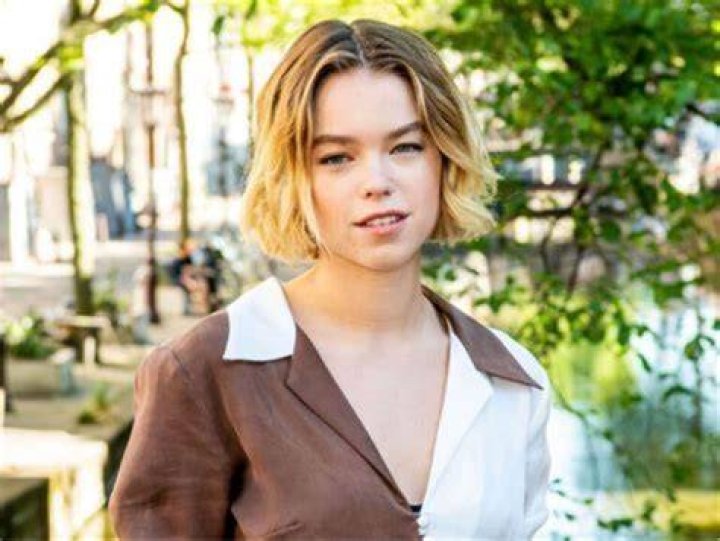 Chloe East - Bio, Age, Wiki, Facts and Family