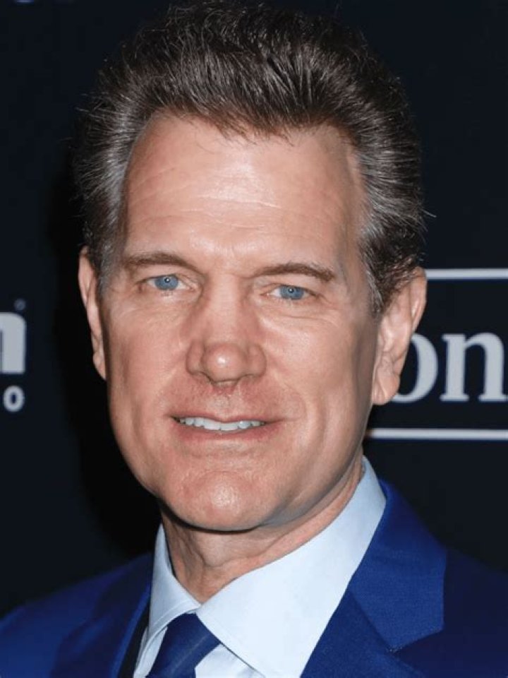 Chris Isaak - Bio, Age, net worth, height, Wiki, Facts and Family