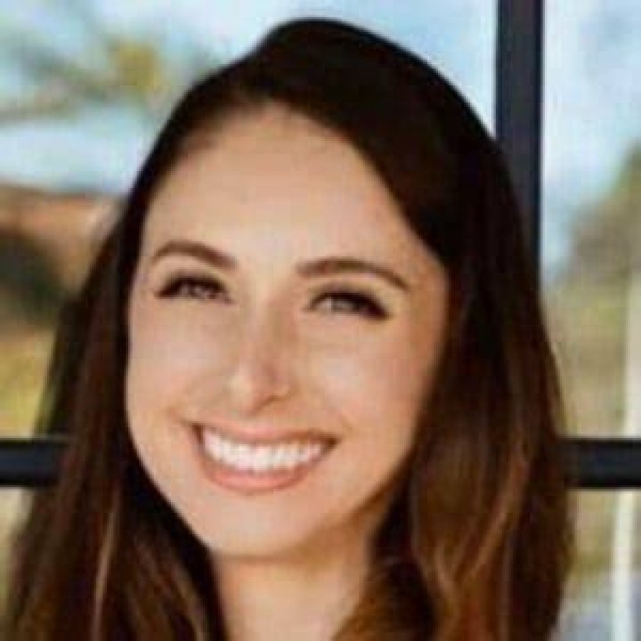 Chrissy Horton (webvideostar) - Wikipedia, Age, Net Worth, Biography , Spotify, TikTok, Facebook, Facts and Family