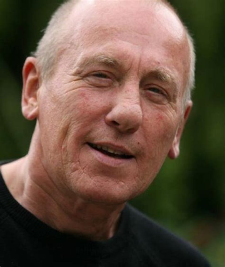 Christopher Timothy - Bio, Age, net worth, Wiki, Facts and Family