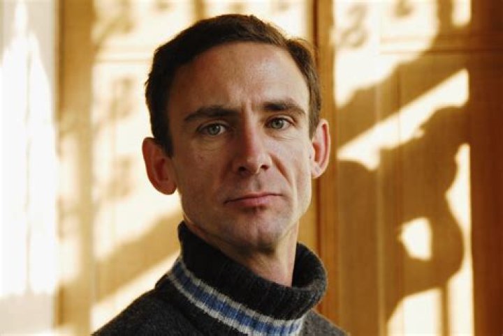 Chuck Palahniuk - Bio, Age, net worth, height, Wiki, Facts and Family