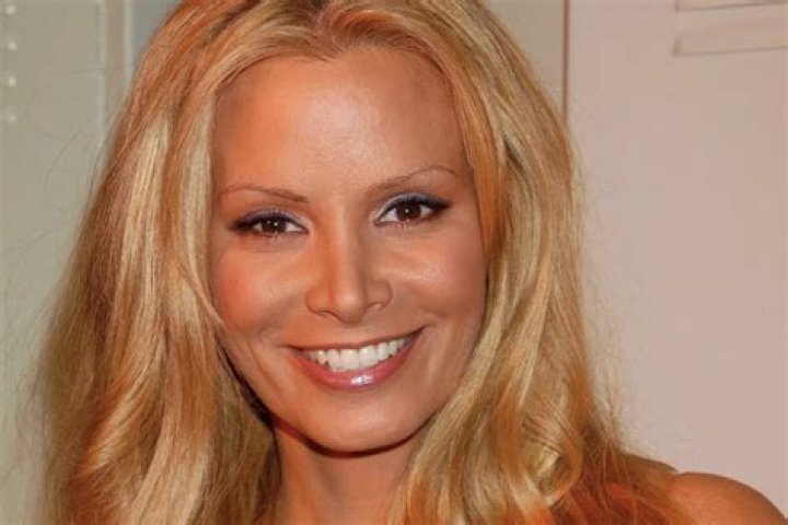 Cindy Margolis - Bio, Age, Wiki, Facts and Family