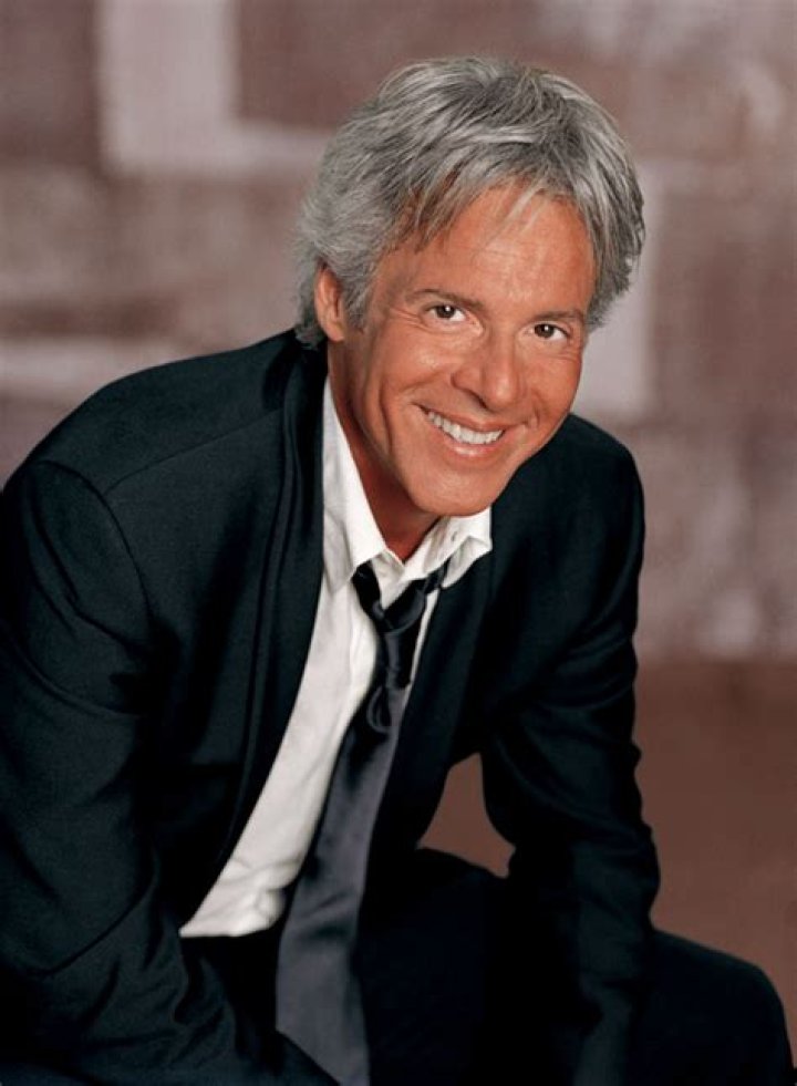 Claudio Baglioni - Bio, Age, Wiki, Facts and Family