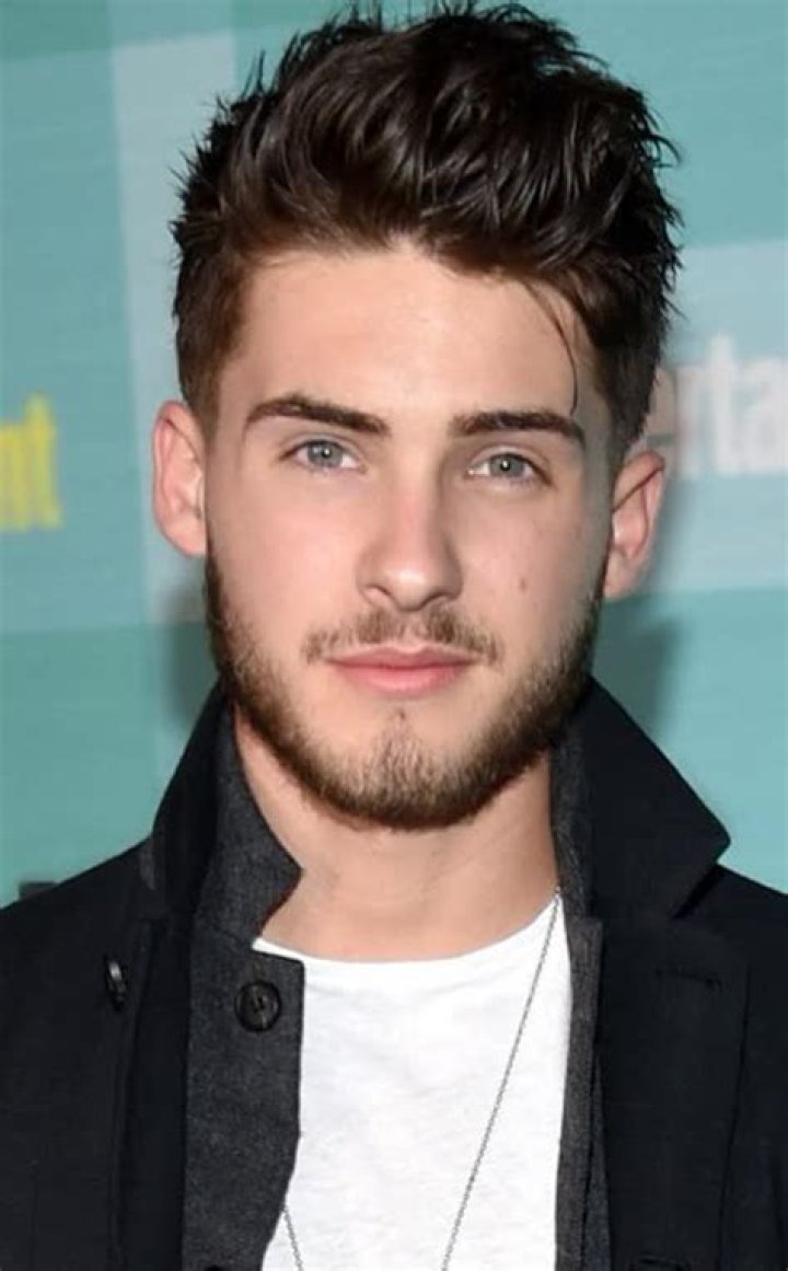 Cody Christian - Bio, Age, height, weight, Wiki, Facts and Family
