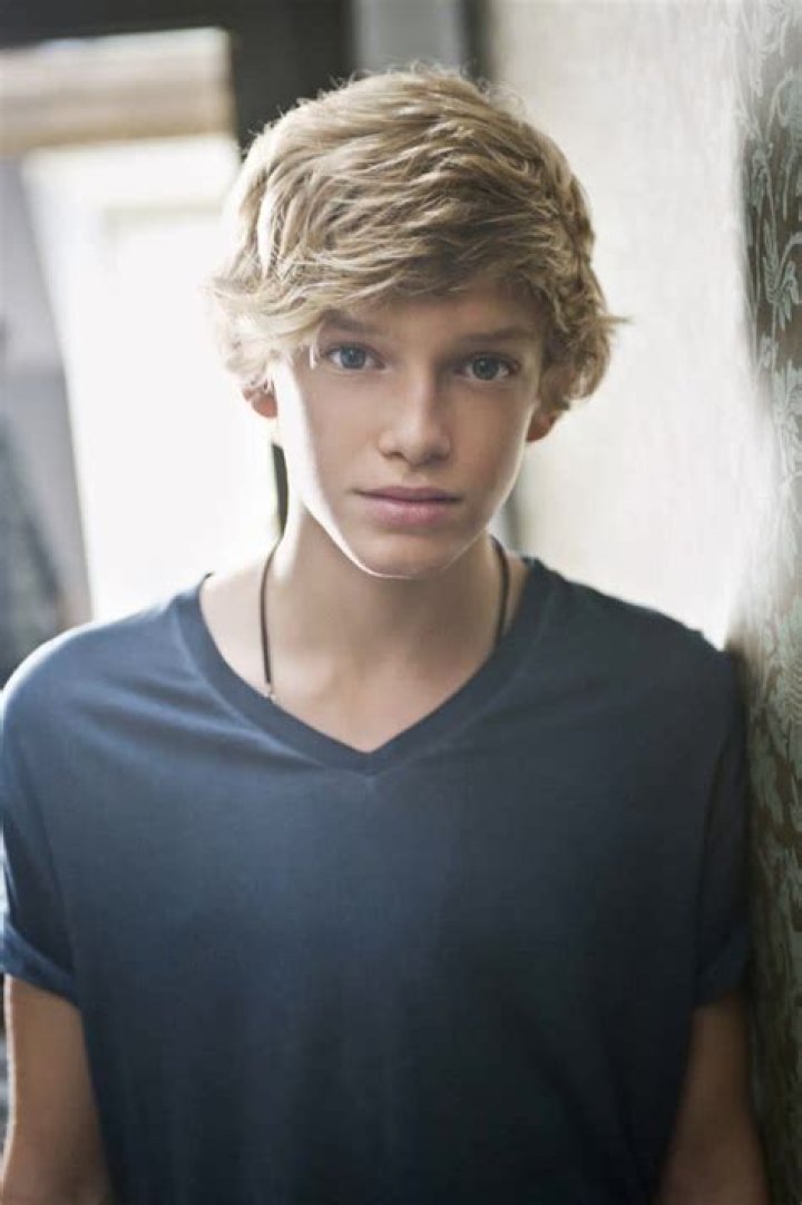 Cody Simpson - Bio, Age, net worth, height, Wiki, Facts and Family